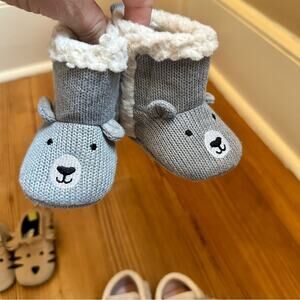 Winter crib shoes animal mocassins SET of 3 SIZE 6-12M